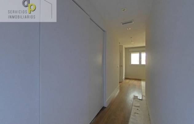 Resale - Apartment - Alicante - Center