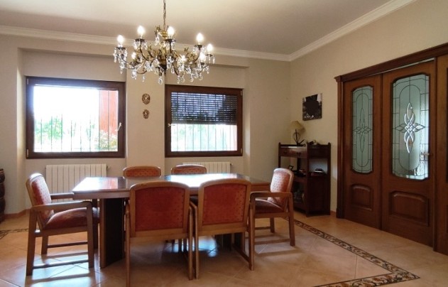 Resale - Villa - Cocentaina