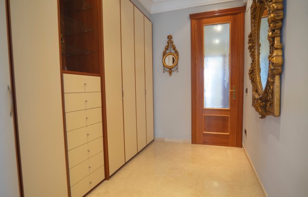 Resale - Apartment - Benidorm - Coblanca