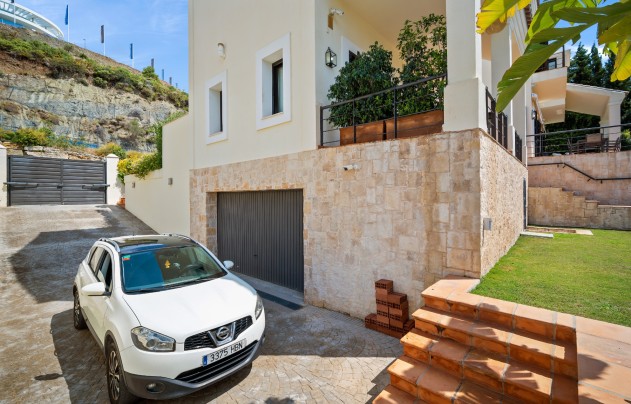 Resale - Villa - Benahavis - La Quinta