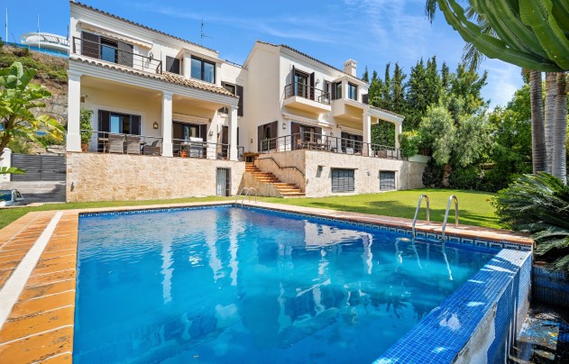 Resale - Villa - Benahavis - La Quinta