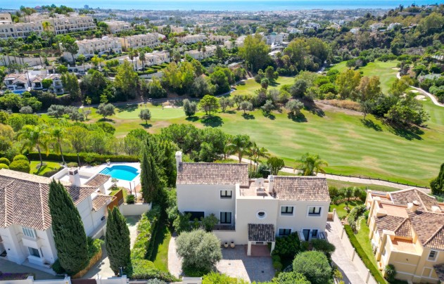 Resale - Villa - Benahavis - La Quinta