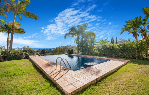 Resale - Villa - Benahavis - La Quinta