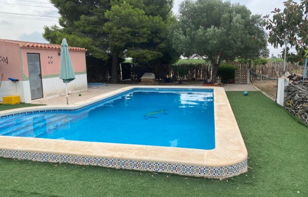 Resale - Villa - Los Montesinos - La Herrada