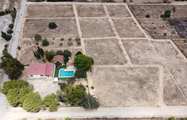 Resale - Villa - Los Montesinos - La Herrada