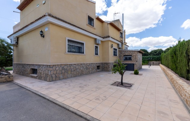 Resale - Villa - San Vicente de Raspeig - San Vicente del Raspeig