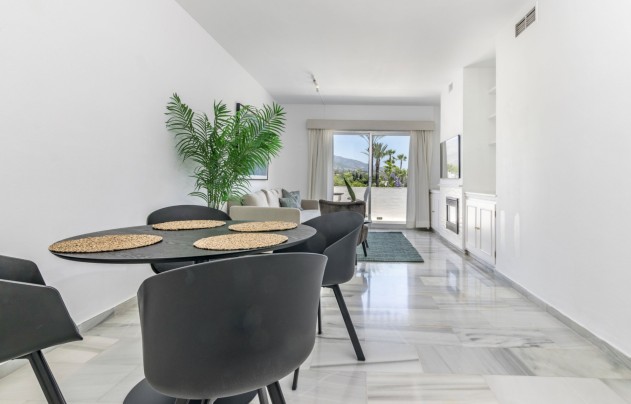 Revente - Apartment - Marbella - Nueva Andalucía