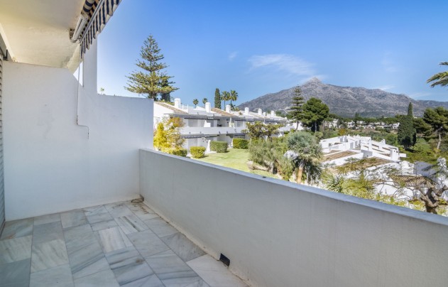 Herverkoop - Apartment - Marbella - Nueva Andalucía