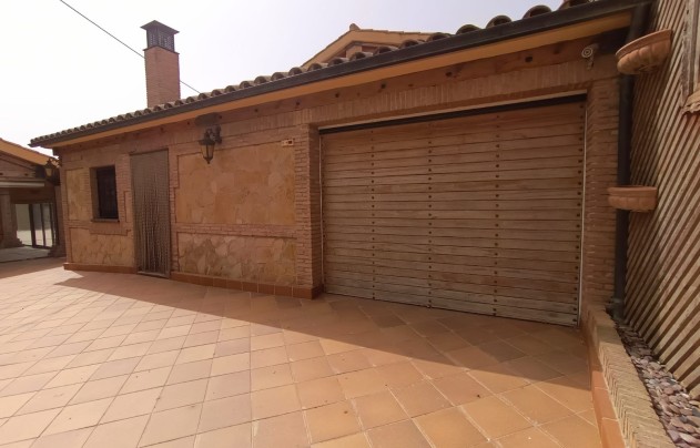 Resale - Villa - Lorca