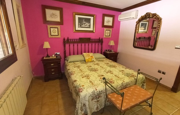 Resale - Villa - Lorca