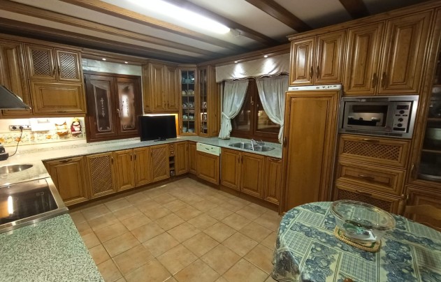 Resale - Villa - Lorca