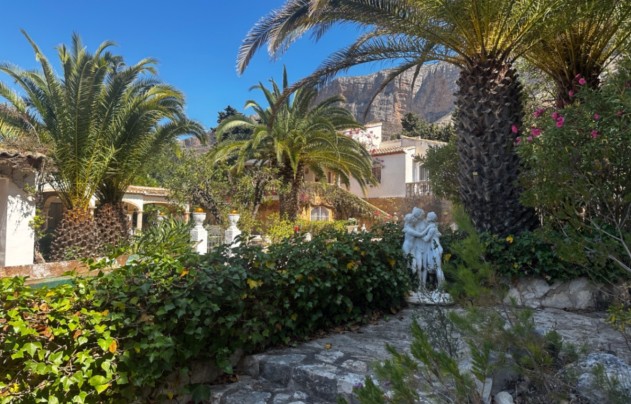 Resale - Villa - Jávea - Montgó