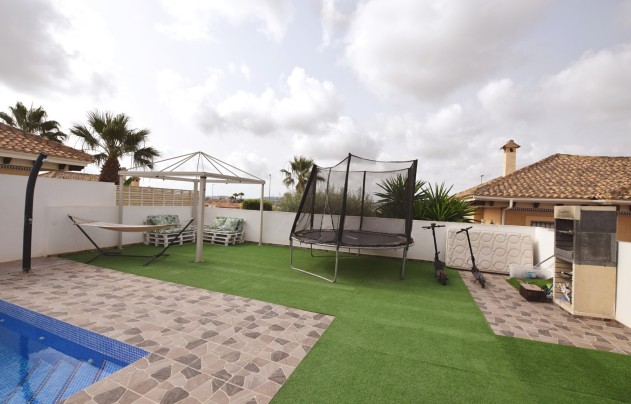 Resale - Villa - San Fulgencio - La Marina