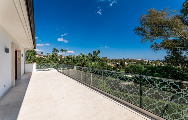 Herverkoop - Villa - Marbella - Nueva Andalucía