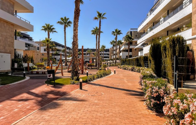 Herverkoop - Apartment - Orihuela Costa - Playa Flamenca