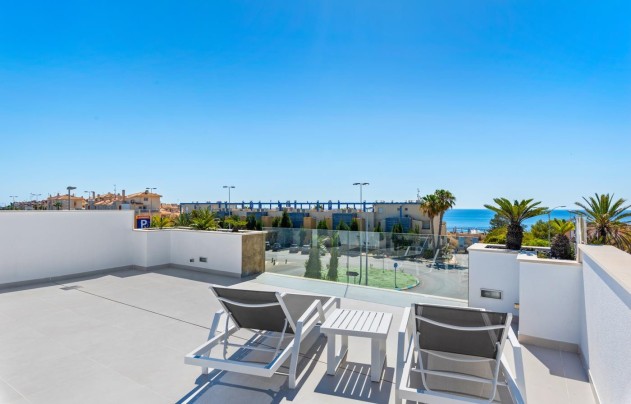 Resale - Villa - Orihuela Costa - Campoamor