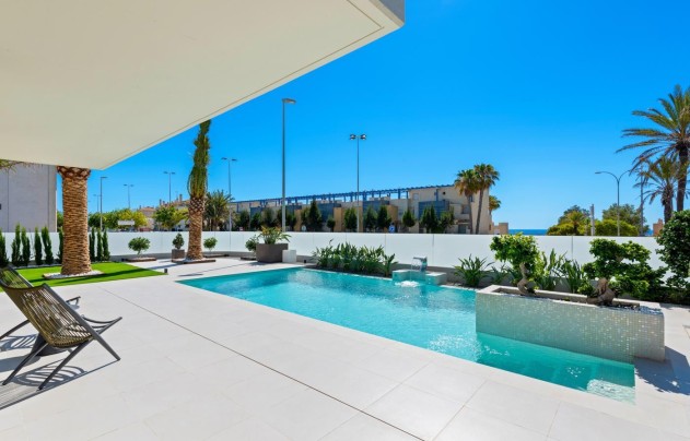 Resale - Villa - Orihuela Costa - Campoamor