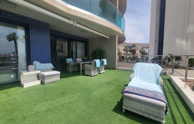 Resale - Apartment - Torrevieja - Punta Prima