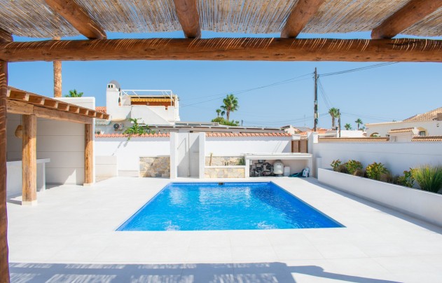 Resale - Villa - Torrevieja - Torreta Florida