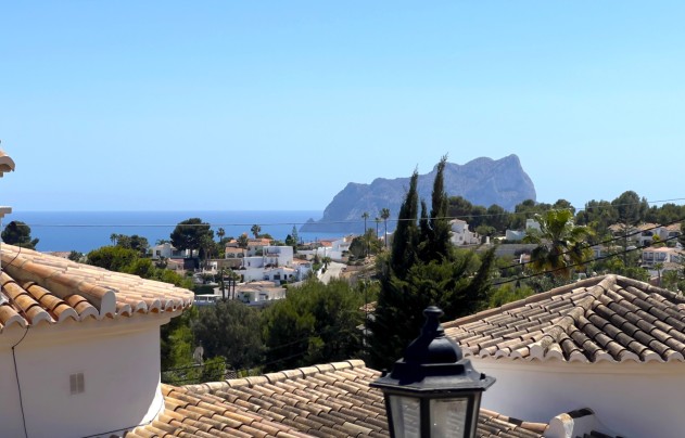 Resale - Villa - Moraira - Benimeit