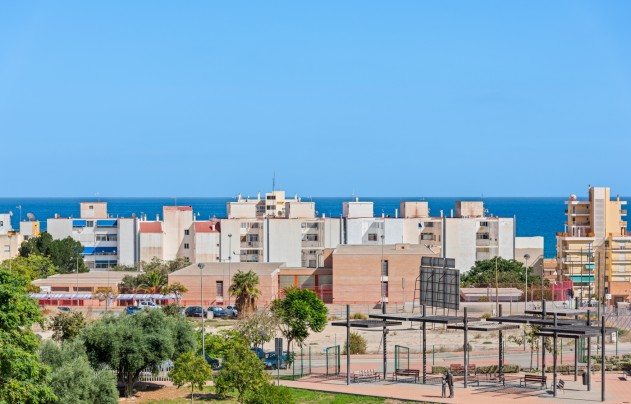 Resale - Apartment - El Campello - El Amerador