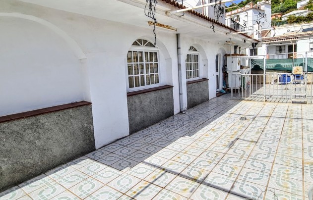 Resale - Commercial - Tolox - Marbella