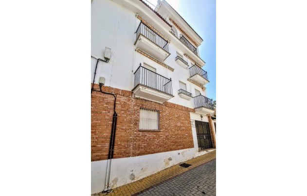 Resale - Commercial - Tolox - Marbella