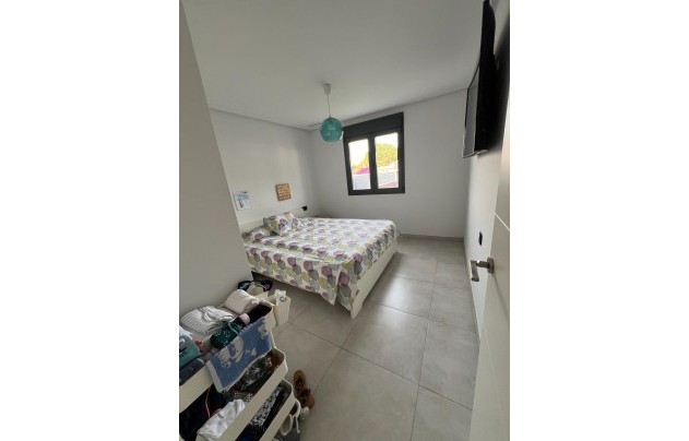 Resale - Villa - Torrevieja - El Chaparral