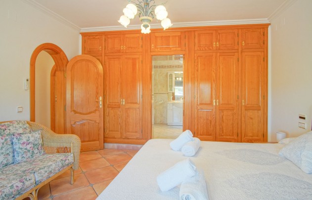 Resale - Villa - Benissa - Fustera