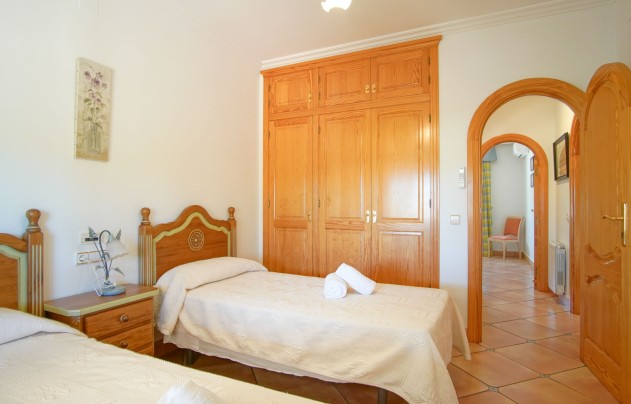 Resale - Villa - Benissa - Fustera