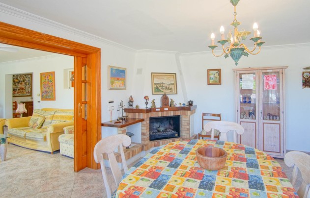 Resale - Villa - Benissa - Fustera