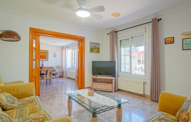 Resale - Villa - Benissa - Fustera