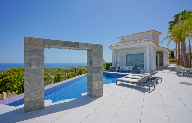 Resale - Villa - Benissa - Fustera