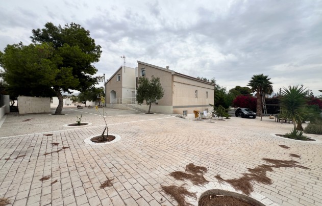 Resale - Villa - San Vicente de Raspeig - Villamontes - Boqueres