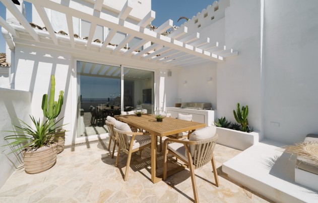 Resale - Apartment - Marbella - Puerto Banús