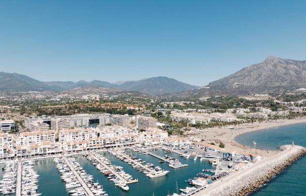 Resale - Apartment - Marbella - Puerto Banús