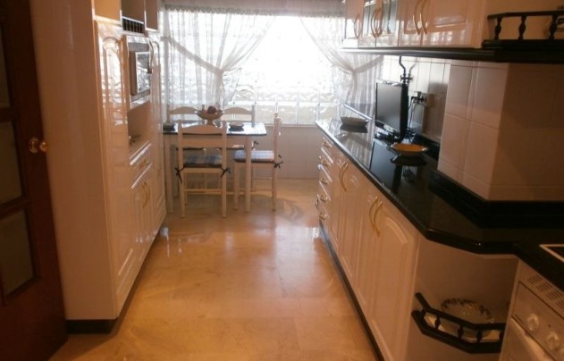 Resale - Apartment - Benidorm - Levante