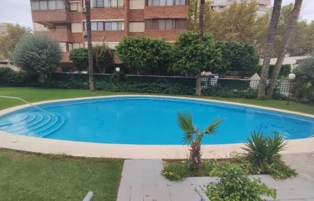 Resale - Apartment - Benidorm - Levante