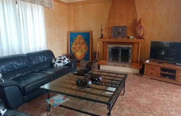 Resale - Villa - Benidorm - Poniente