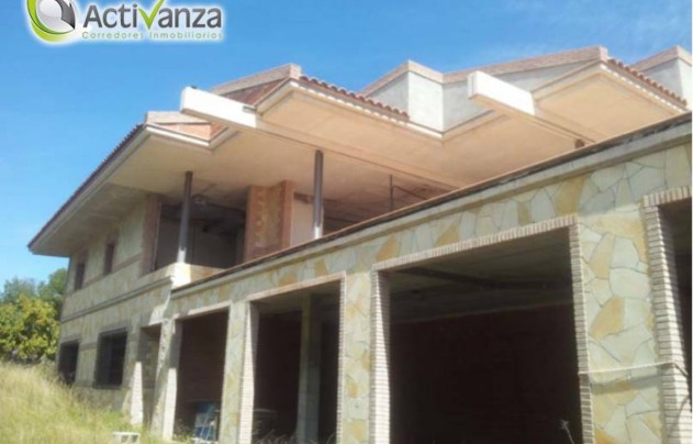 Resale - Villa - Benidorm - Urbanizaciones