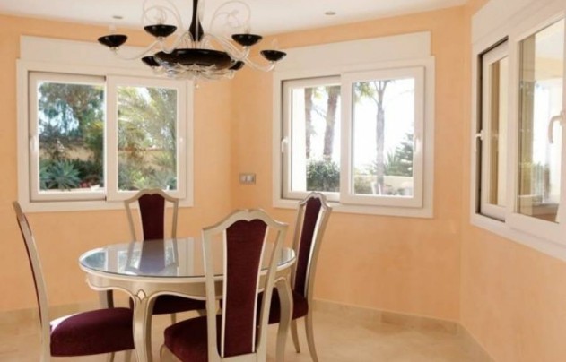 Resale - Villa - Benissa - Alicante