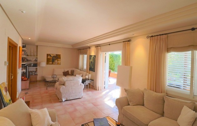 Resale - Villa - Benidorm - Coblanca