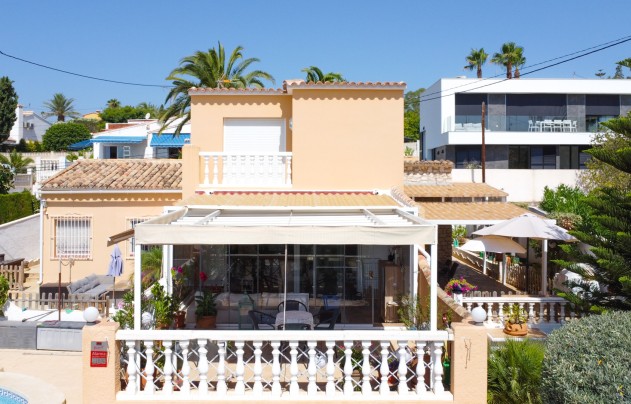 Resale - Villa - Calpe - Partida Calalga