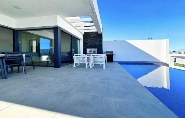 Resale - Villa - Ciudad Quesada - Altos del golf i