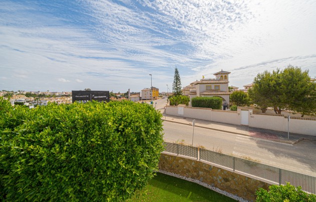 Resale - Villa - Orihuela Costa - Lomas De Cabo Roig