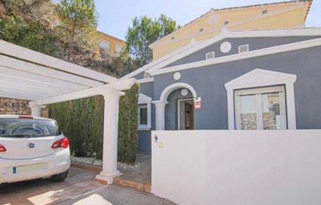 Resale - Villa - Calpe - Cometa III