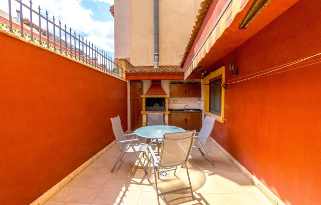 Resale - Villa - Orihuela