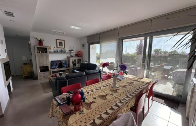 Resale - Villa - Orihuela - Vistabella