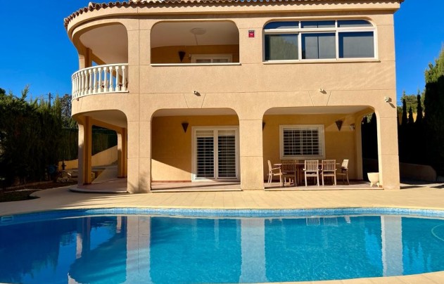 Reventa - Villa - Torrevieja - Los Balcones