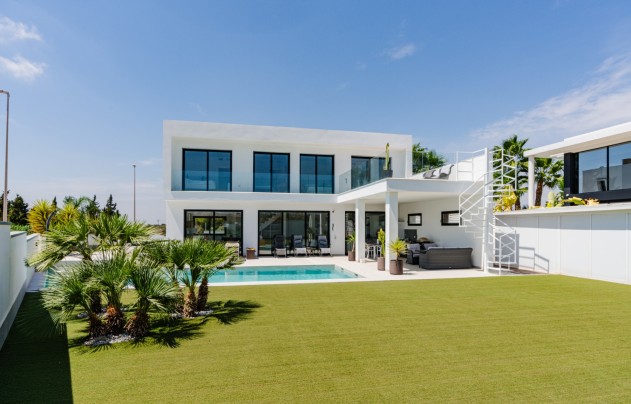 Resale - Villa - San Fulgencio - La Marina